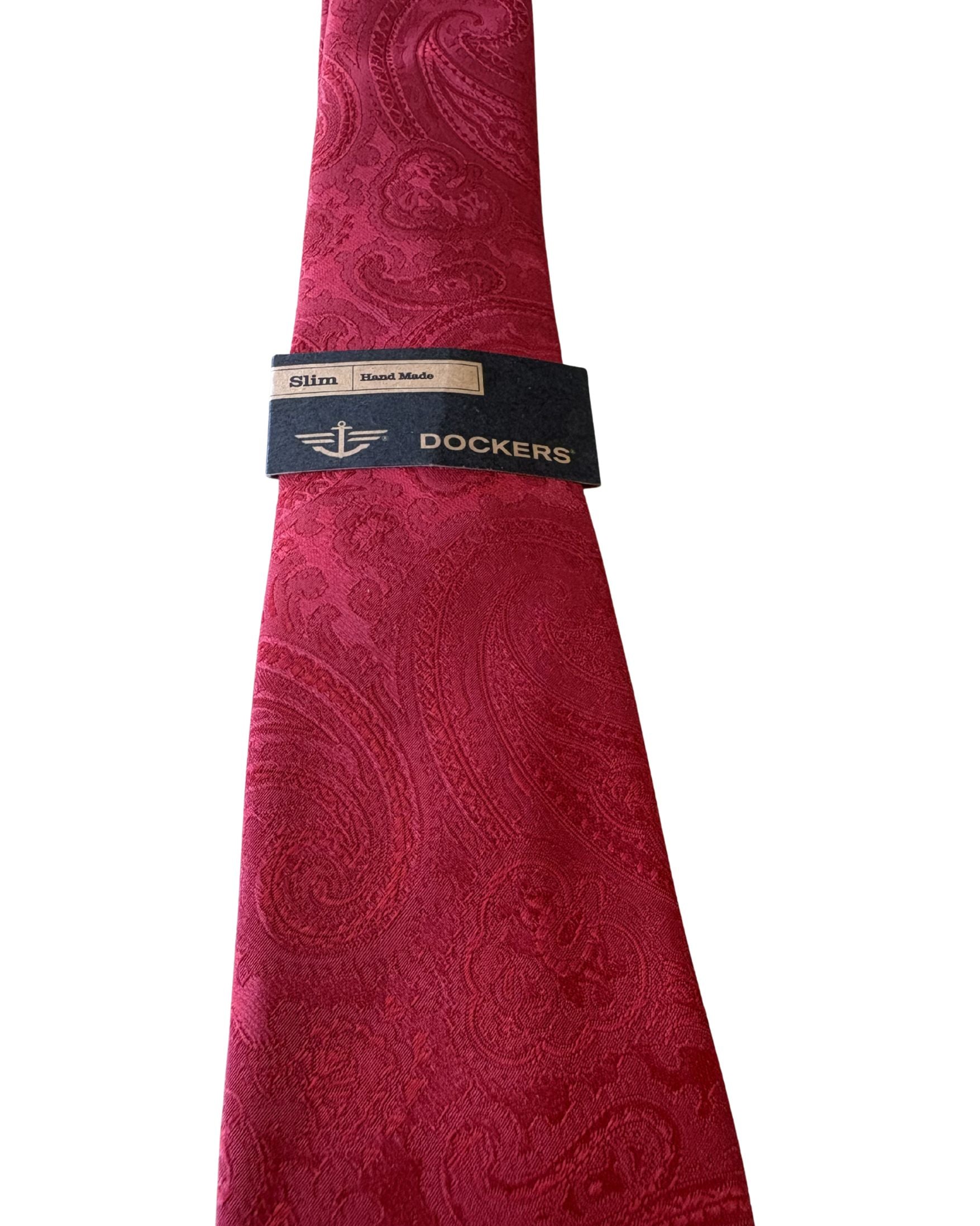 Corbata DOCKERS Roja Intensa con Diseño Paisley – Estilo Ejecutivo Slim