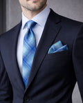 Set Corbata Azul Degradé con Pañuelo PERRY ELLIS – Patrón Cuadriculado Elegante