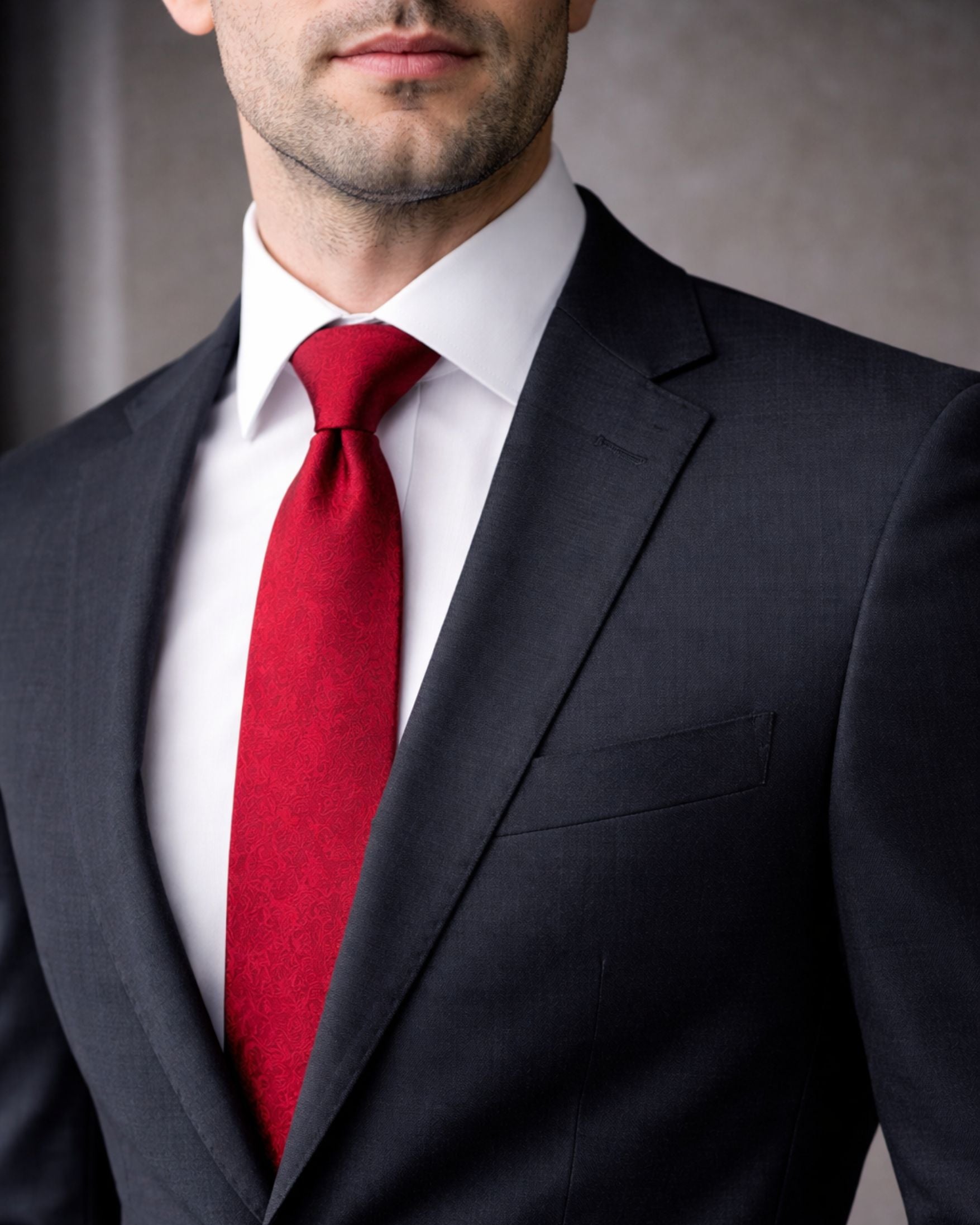 Corbata DOCKERS Roja Intensa con Diseño Paisley – Estilo Ejecutivo Slim